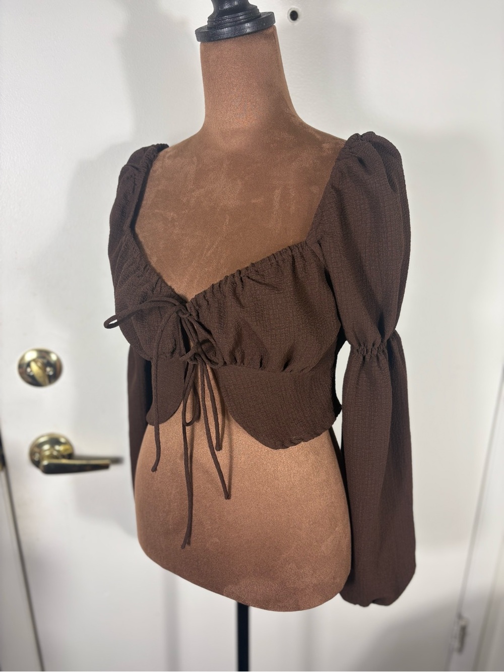 H&M Divided Women Sz S Brown Puff-Sleeve Sweetheart Crop Top with Front Tie - Picture 2 of 9